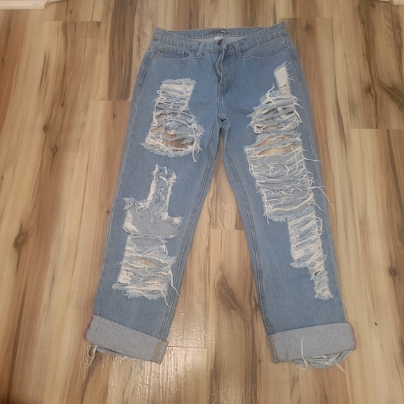Fashion Nova Baggy Ripped Jeans - Picture 5 of 12